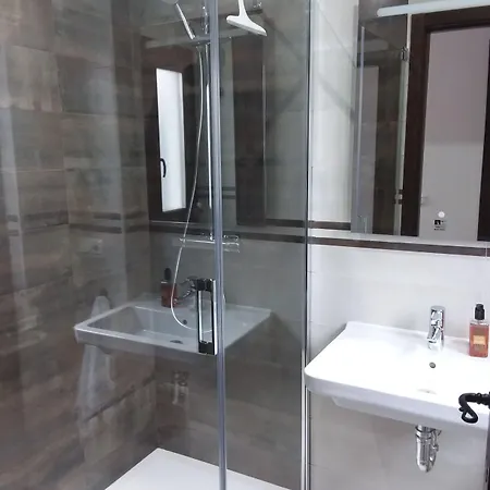 Πανσιόν Casa Clavero 3*