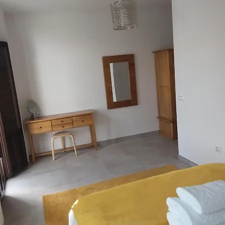 Πανσιόν Casa Clavero 3*
